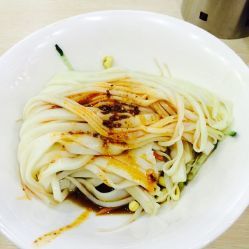 臺(tái)州人氣小吃探訪 杜家涼皮的美味尋蹤